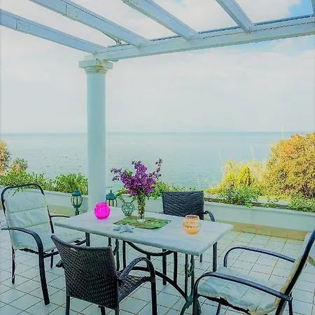 Prázdninový dům Sunny Retreat *
