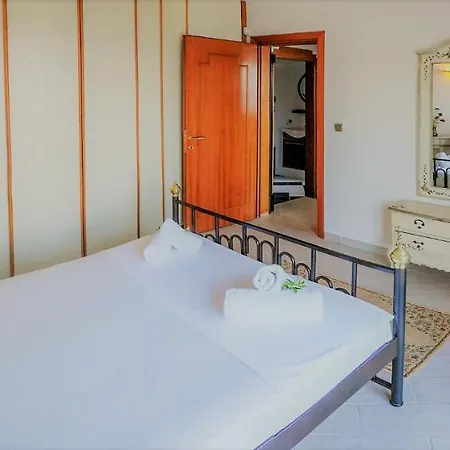 Sunny Retreat * Limenas (Thasos)